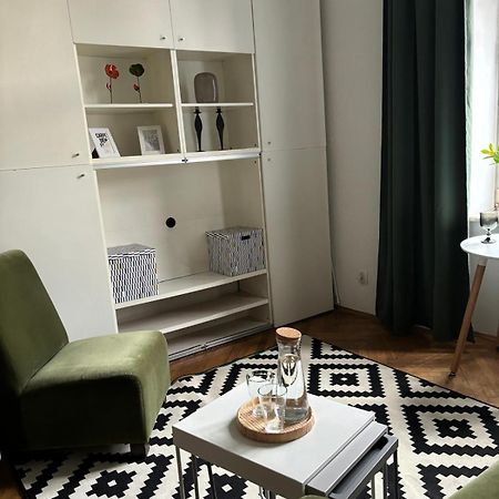 Krakow Central Green Apartments Bagian luar foto