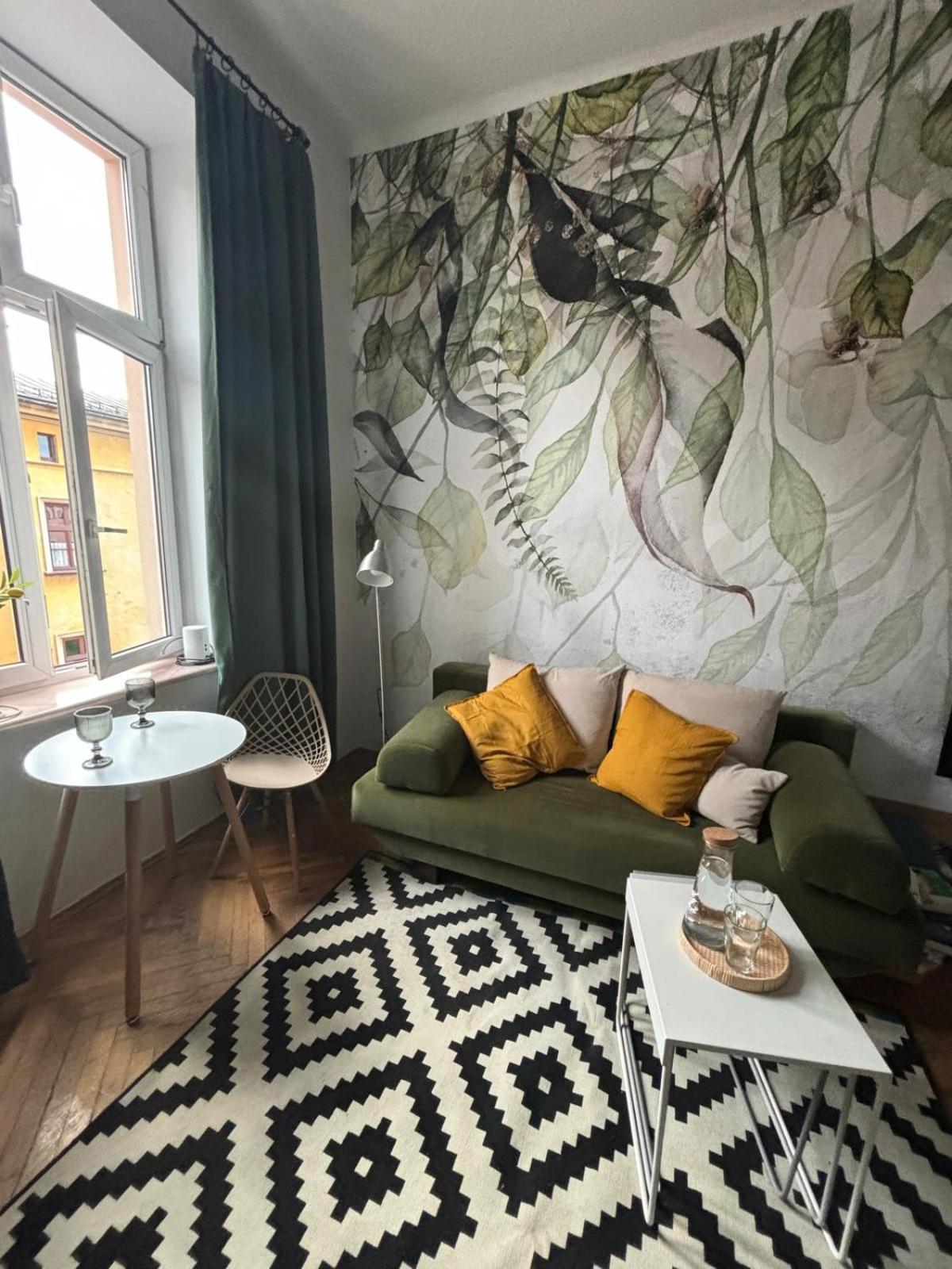 Krakow Central Green Apartments Bagian luar foto